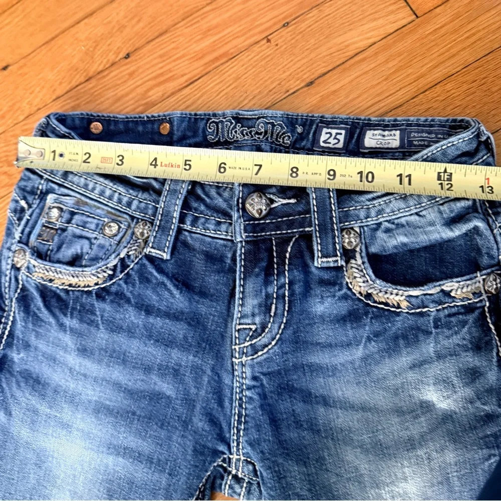 Miss Me Crop Jeans Size 25 ME8518C3 Rhinestone Flap Pockets Stretch